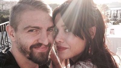 "Utanmasını unutan onca insana inat!"