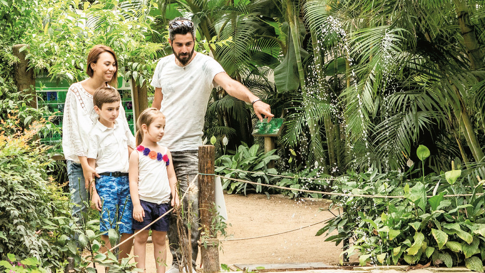 İzmir, en sevilen şehir yarışında