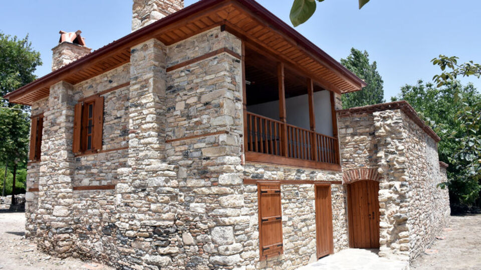 "Gladyatörler kenti"ndeki Selçuklu hamamı restore edildi"