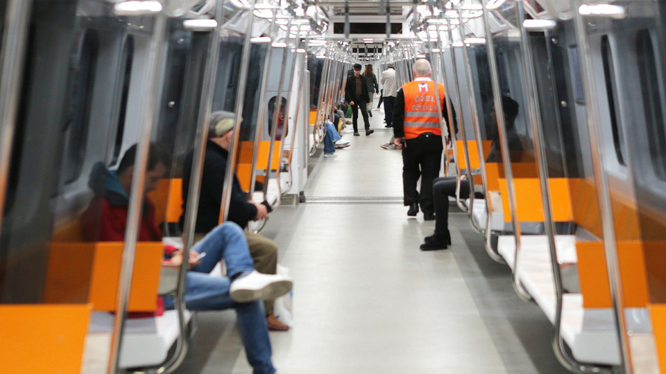 Aksayan metro seferleri başladı