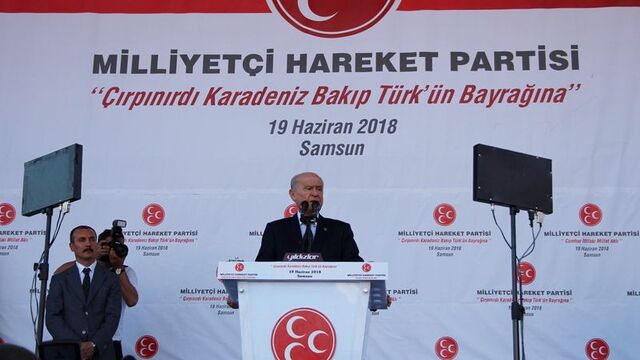 Bahçeli ilk mitingini Samsun'da yaptı