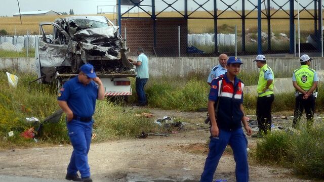 Eskişehir'de feci kaza: 5 ölü, 2 yaralı