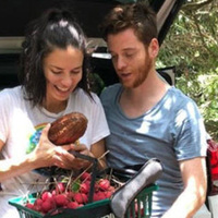 Aşkın meyvelerini topladılar