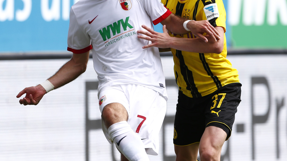 Halil Altıntop futbolu bıraktı