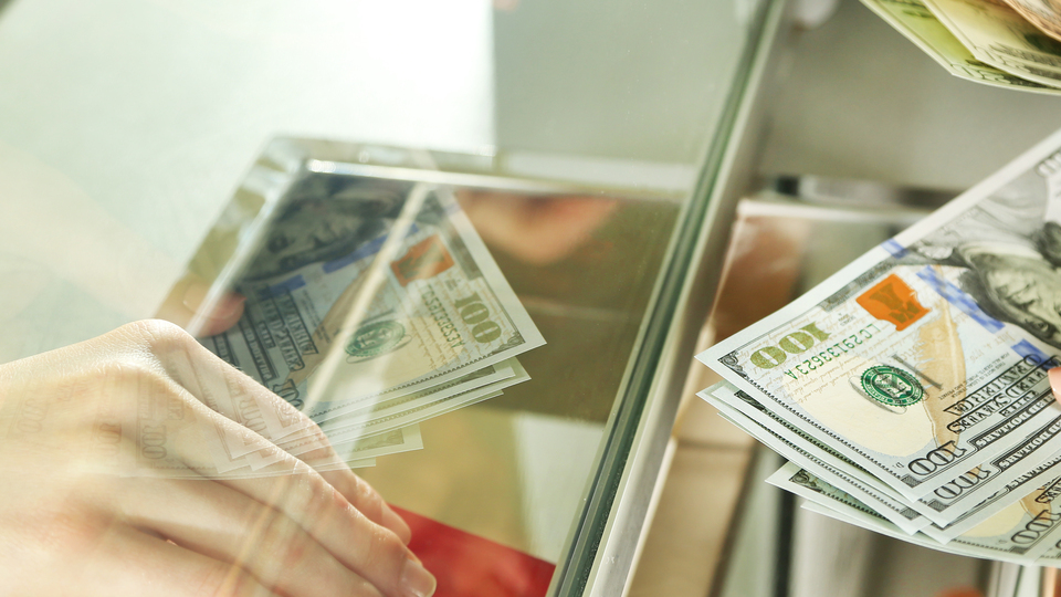 Dolar güne nasıl başladı? İşte ilk rakamlar