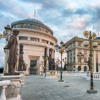 Osmanlı'nın izlerini taşıyan Makedonya Üsküp'te gezilecek yerler listesi...