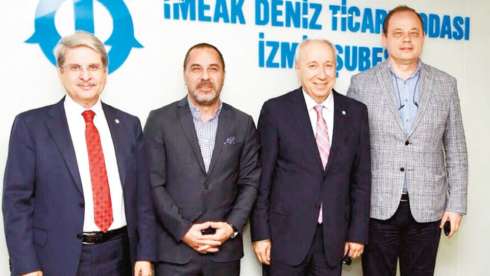 Aytun Çıray: İzmir Limanı'na sahip çıkacağız