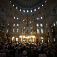 İstanbul'da cuma namazı saat kaçta?