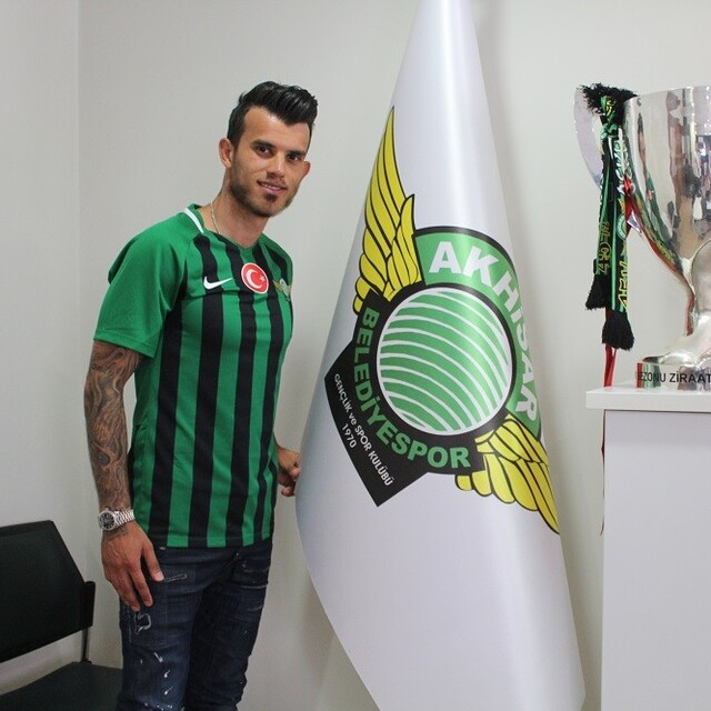 Akhisarspor, Güray Vural'ı kadrosuna kattı