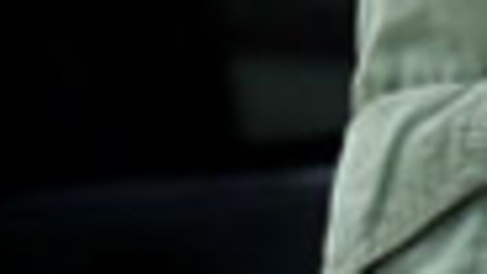 First Lady'nin ceketinde kafa karıştıran mesaj!