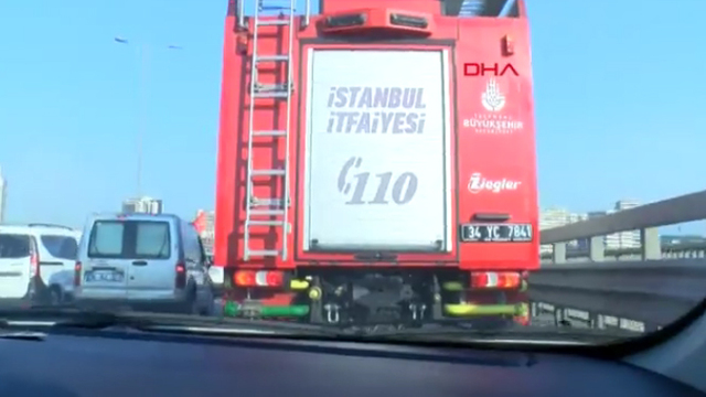 Baktılar olacak gibi değil... "Aferin minibüs"