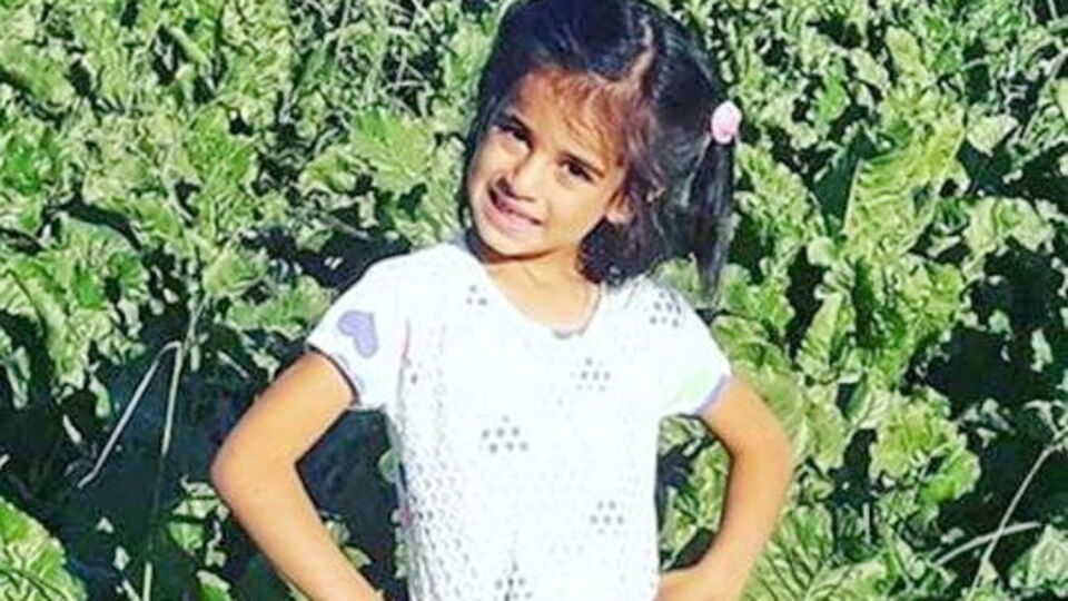 8 yaşındaki Eylül, evinin önünden kayboldu