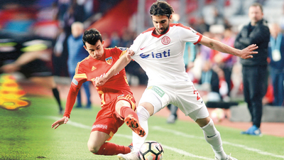 Güray Vural yuvaya döndü