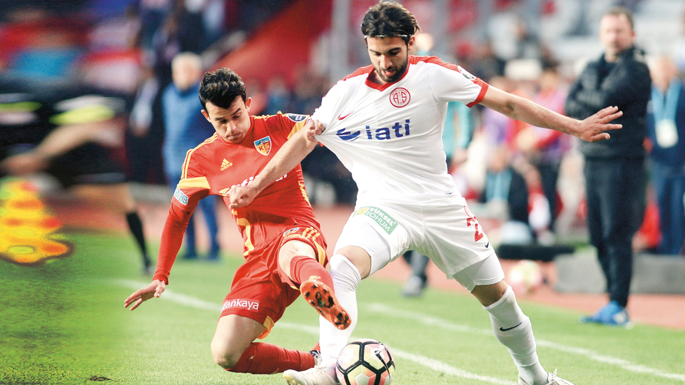 Güray Vural yuvaya döndü