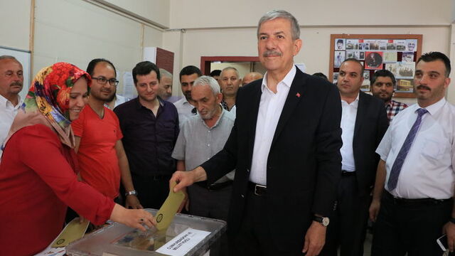 Sağlık Bakanı Demircan oyunu kullandı