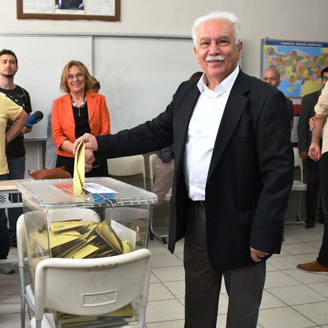 Topladığı imzadan az oy aldı!