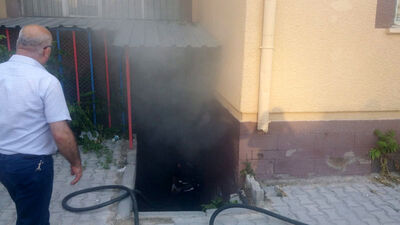 İl Seçim Kurulu'nun bulunduğu Niğde Adliyesi'nin bodrum katında yangın