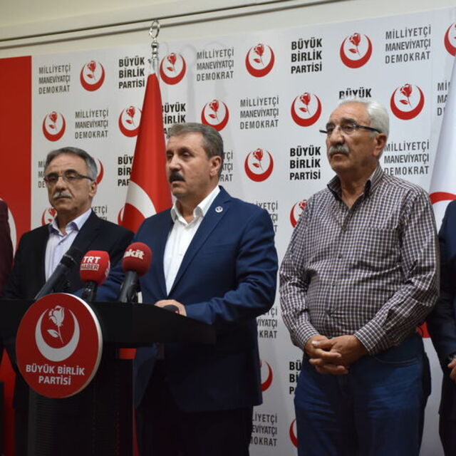 BBP lideri Destici Meclis'te