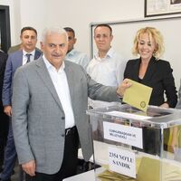 Binali Yıldırım: Koltuk elimizde kaldı müzayedeye çıkacak