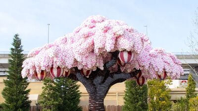 Legodan ağaç Guinness'te