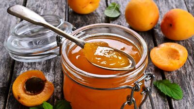 Evde kayısı reçeli nasıl yapılır?