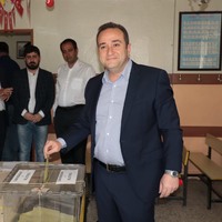 Oğullar da siyasette