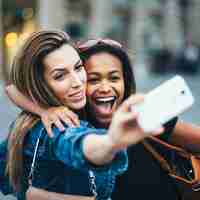 Facebook'tan hızlı büyüyor! Değeri 100 milyarı aştı