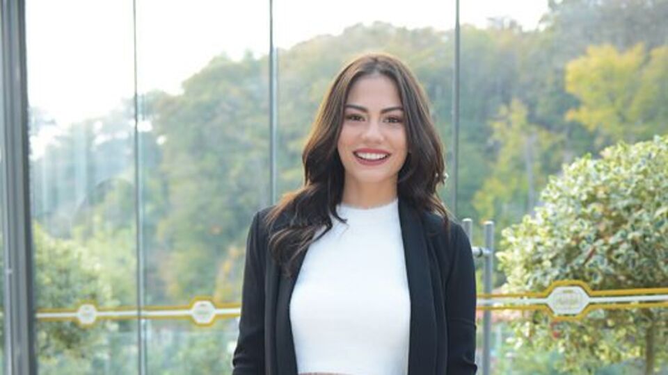 Demet Özdemir kimdir? Erkenci kuş Sanem Aydın karakteri