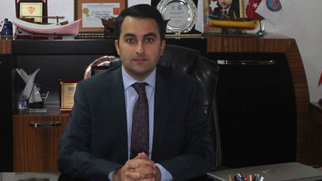 Van'ın Saray ilçesi Kaymakamı FETÖ'den gözaltına alındı