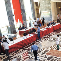 Meclis vekilleri bekliyor