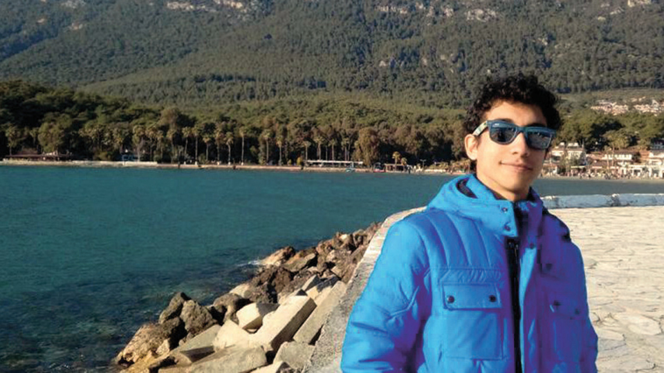 Dalgıç 2 metrelik havuzda boğuldu