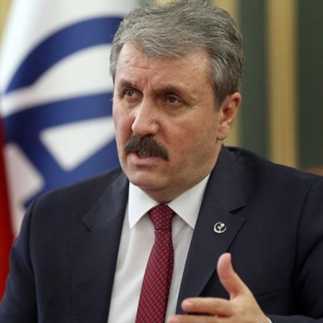 Destici'den 'bedelli askerlik' çıkışı