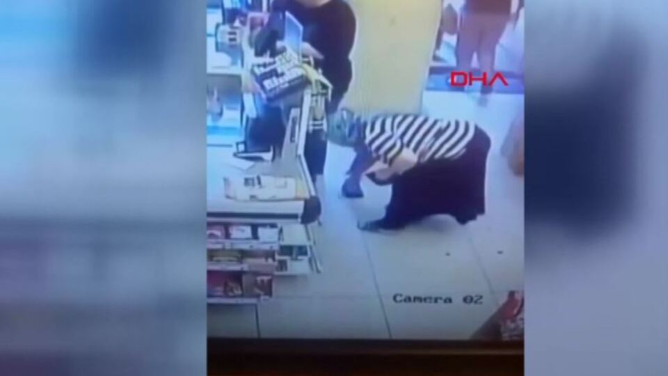 Ayıp kamerada