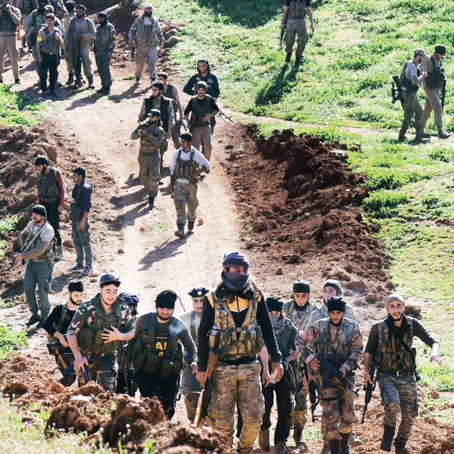 ÖSO: Esad'la savaşıyoruz