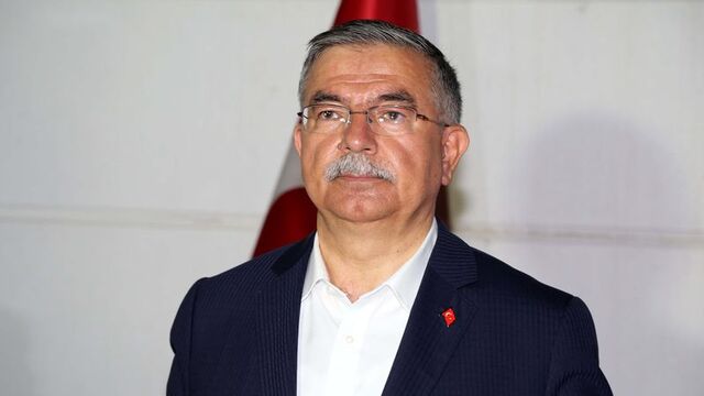 Bakan Yılmaz'dan atanacak öğretmenlerle ilgili flaş açıklama!