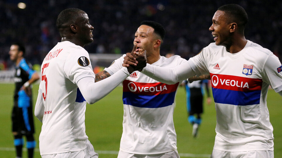 Valencia savunmasını güçlendirdi