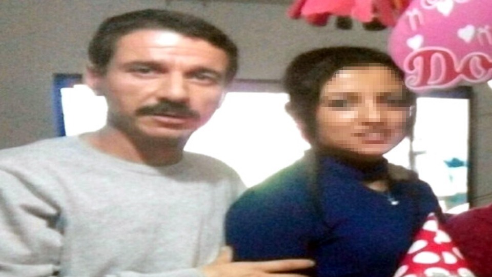 Korkunç! Kemerle boğazını sıktı sonra üzerine kaynar su döktü