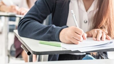 15 dakika kuralı var, 1 saat önce sınav yerinizde olun