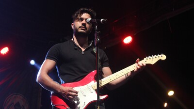 İlyas Yalçıntaş: 2-3 saat yağmur sesi dinlerim