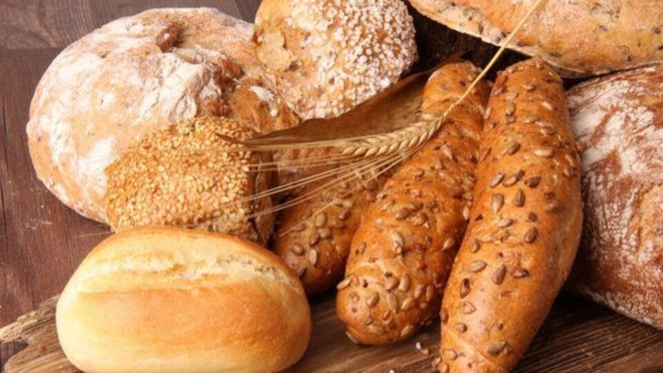 Zengin, fakir, market sahibi ekmek herkesin derdi