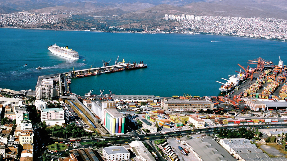 Ege'nin ihracatı 13 milyara ulaştı