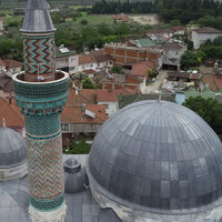 Minaresinde 12 bin parça çini var!