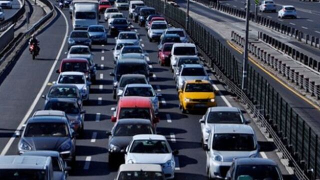 İstanbul'da bugün bazı yollar trafiğe kapatılacak