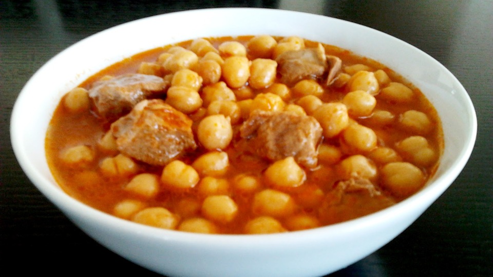 Nohut yemeği tarifi ve kalorisi