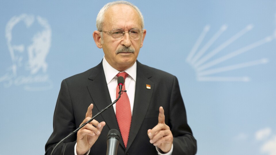 "Kurultay yok"