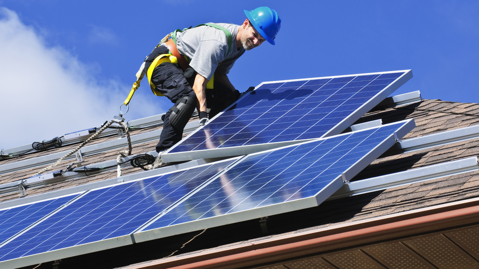 428 liralık faturadan kurtuldu! Artık elektrik satıyor