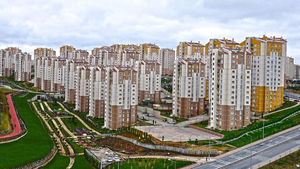 TOKİ 262 iş yeri ile 24 konutu satışa çıkardı