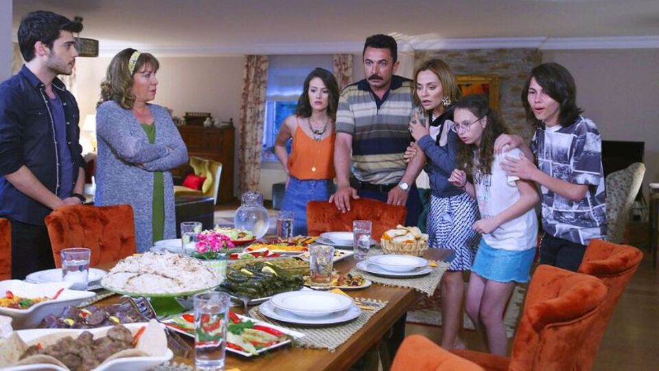 Meleklerin Aşkı oyuncuları kimler?