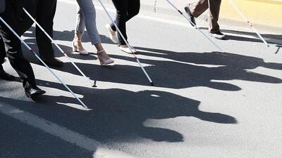 Görme engelliler için 'Navibaston' dönemi!