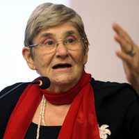 Karatay'dan itiraf: Bulaşık makinem bile yok